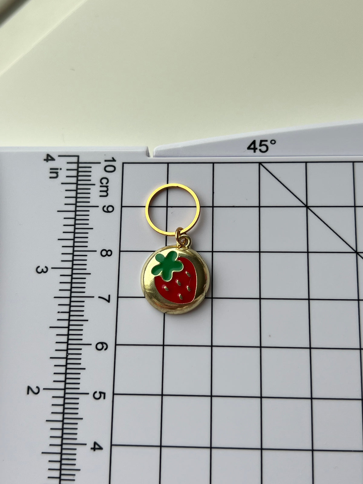 Strawberry Gold Disc