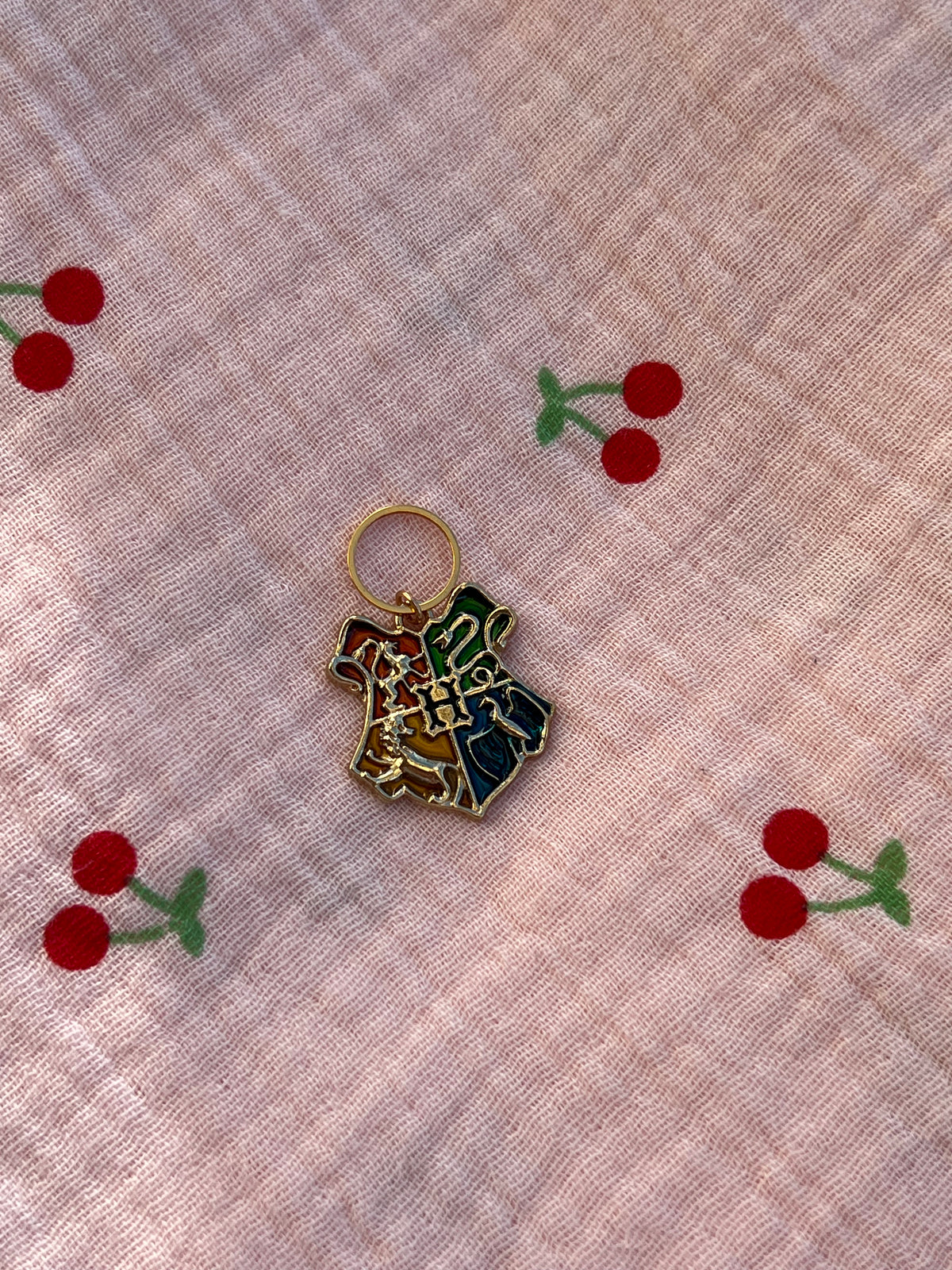 Hogwarts Crest